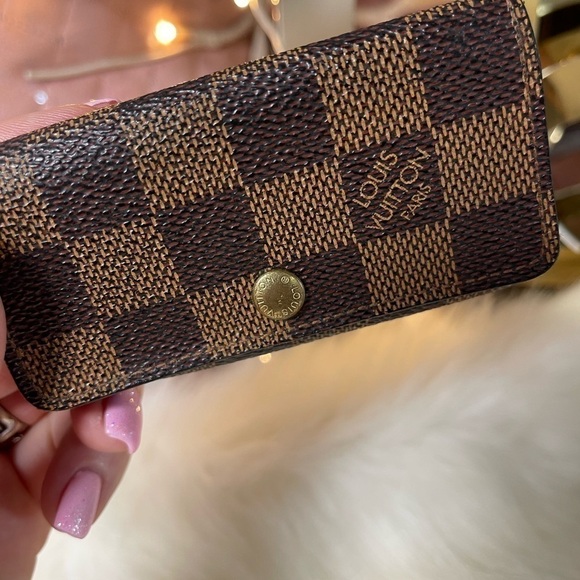AUTHENTIC LOUIS VUITTON DAMIER MULTICLES 4 RING KEY CASE - Picture 5 of 16